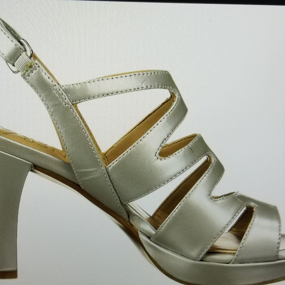 Naturalizer Pressley Sandle - Soft Silver